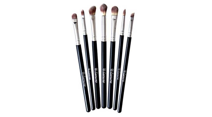 15 best eye brushes every woman should own - Best eye makeup brushes